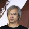 影片发布一组角色剧照，并同步曝光演员阵容，在杭州的湖光山色中，正上演这场关于“爱和美味”的温暖故事。