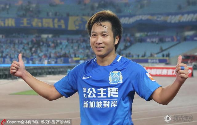 CCTV6 VIP影院 全部 电影 电视剧 影人 视频 图片 新闻 更新时间 所有 1小时内 今日内 1周内 1个月内 从资讯频道搜索 结果 81060 条 《巨齿鲨3》提上日程 导演本·维特利期待参与创作 2023-07-18 近日，伴随着《巨齿鲨2》上映脚步的临近，《巨齿鲨3》的拍摄计划，也被提上了日程。
