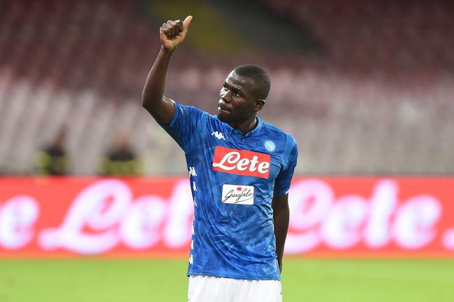 二战题材电影《闪电战》（Blitz）由《为奴十二年》导演史蒂夫·麦奎因自编自导。