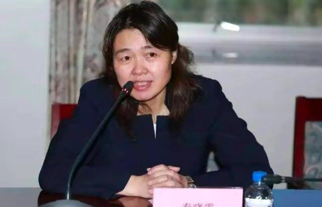 《蜂蜜的针》曝终极预告 袁泉上演除害猎杀法则3453人看过 《阳光女子合唱团》MV上线 A-lin歌唱爱与幸福2103人看过 《天才游戏》曝预告 彭昱畅丁禹兮化身纯恨宿敌2667人看过 《纯真年代的爱情》研讨会 孙千王天辰忆拍摄往3157人看过 新闻首页 电影新闻首页 明星新闻 华语 海外 成龙、梁朝伟、小贝、李栋旭等观战NBA中国赛 日前,25-26赛季NBA季前赛在中国澳门举行,成龙、梁朝伟 、刘嘉玲、任达华、大卫·贝克汉姆、林书豪、李小鹏、李栋旭、刘宪华、杜华、李汶翰等到场观... 《球状闪电》官宣 童瑶、王安宇、杨立新领衔主 9月25日,根据刘慈欣同名小说改编而成的剧集《球状闪电》阵容官宣,由陈思诚监制,戴墨执导,童瑶、王安宇、杨立新领衔主演,周一围、丁勇岱特邀主演,杨玏、... 倪妮、宋威龙外网生图抗打 时装周同场黛米·摩2025-09-24 汤唯、乔贝贝、张婧仪、吴磊等亮相伦敦时装周2025-09-24 演员于朦胧坠楼身亡 杨幂、迪丽热巴等发文悼念2025-09-12 《跛豪》《新上海滩》导演潘文杰逝世 享年69岁2025-09-10 更多 堪比时装周!