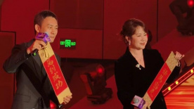 因为宝拉在片中同时担任编剧、导演和主演，编剧法里奥·安德烈奥蒂说这对她来说是个很大的挑战。